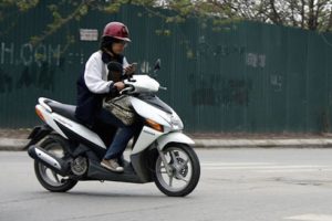 Kỹ năng lái xe máy an toàn
